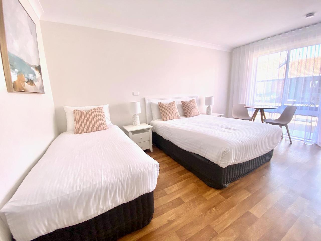 Pelican Motor Inn Меримбула Екстериор снимка